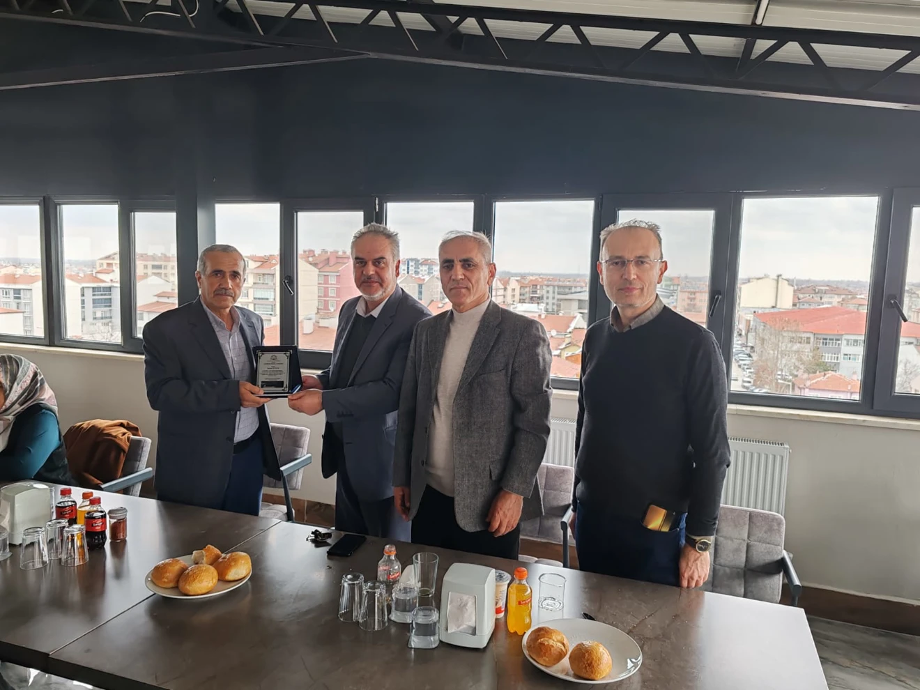 Okul Personelimize Veda Yemeği